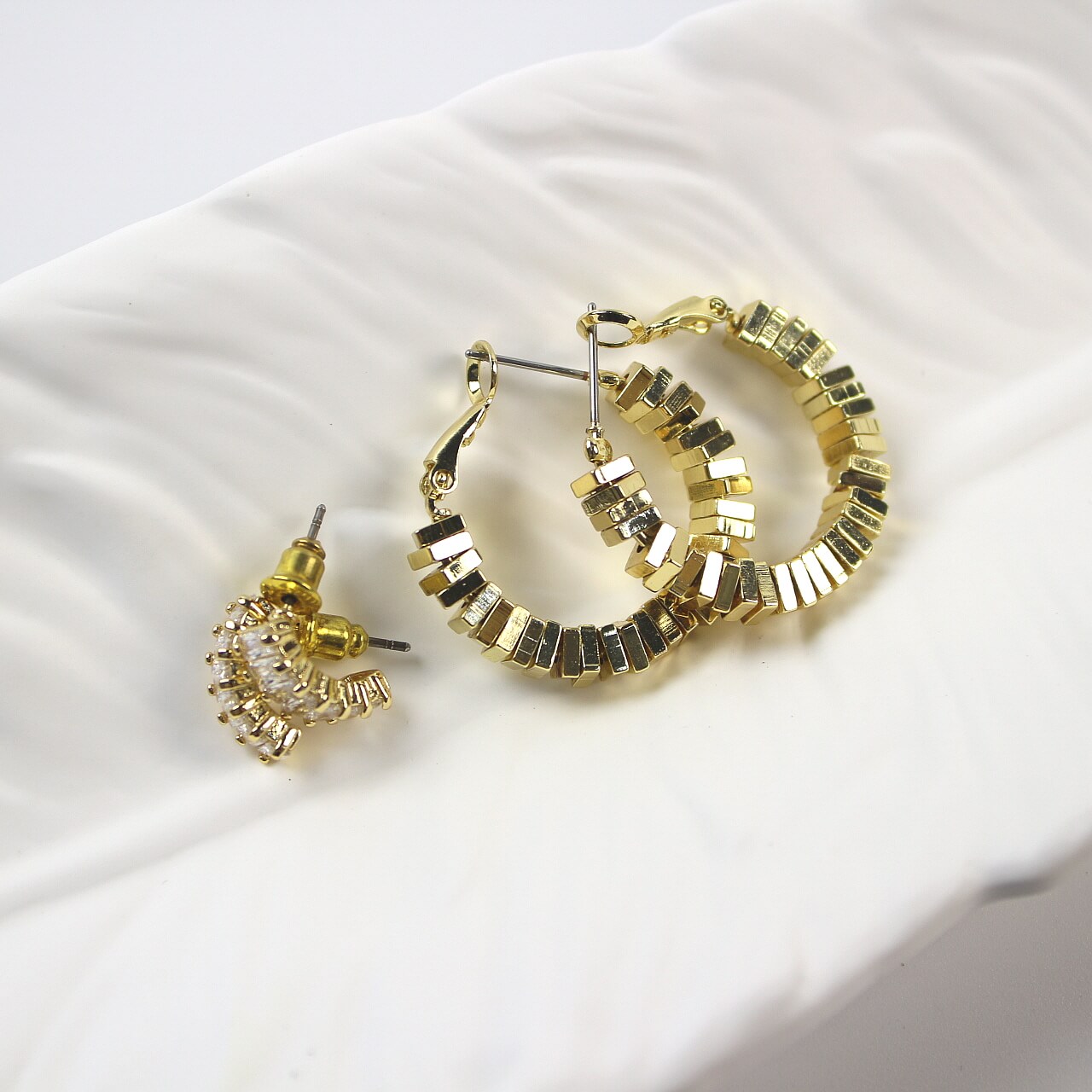 28mm Gold Spark Hoop Earrings with square brass chip design, 14K gold plated by GinaKimKR