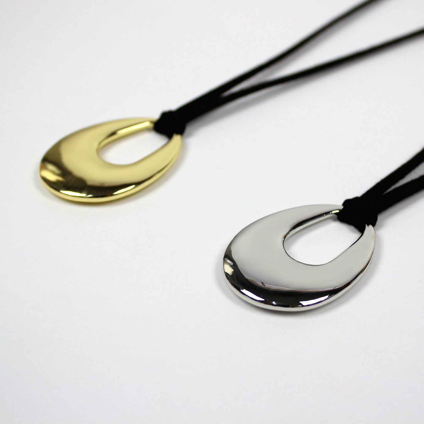 Puffed Teardrop Suede Necklace | GinaKimKR
